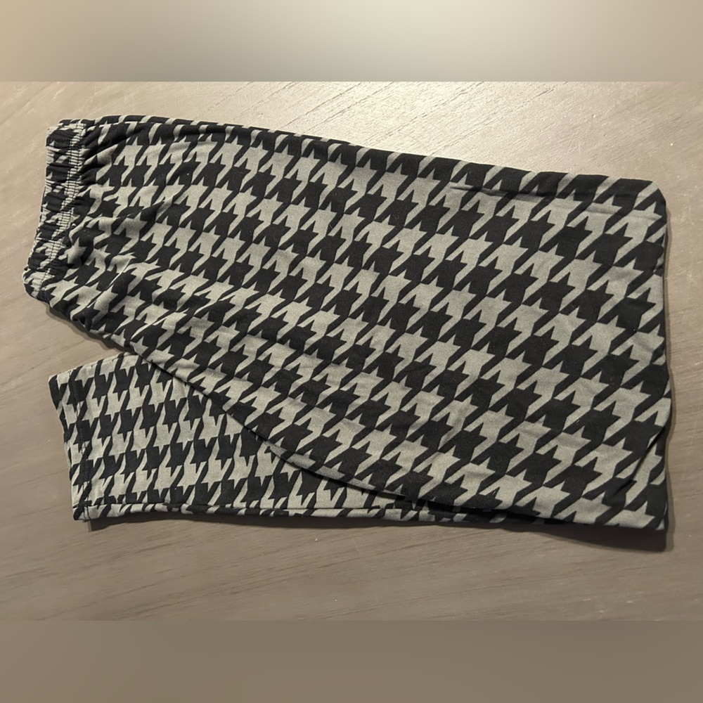 New without tags Agnes & Dora leggings